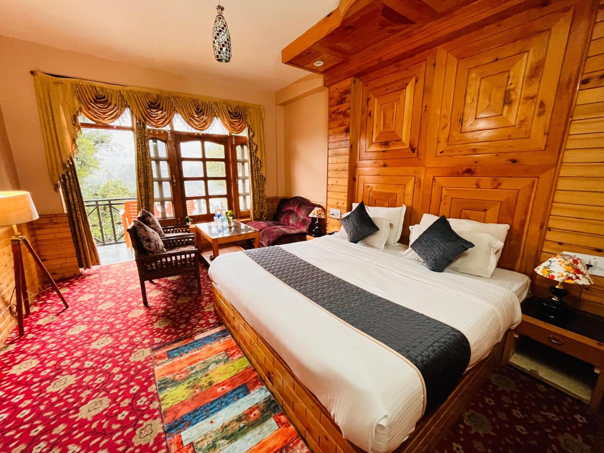 Snow Clad Riverview Hotel & Resort, Manali Exteriér fotografie