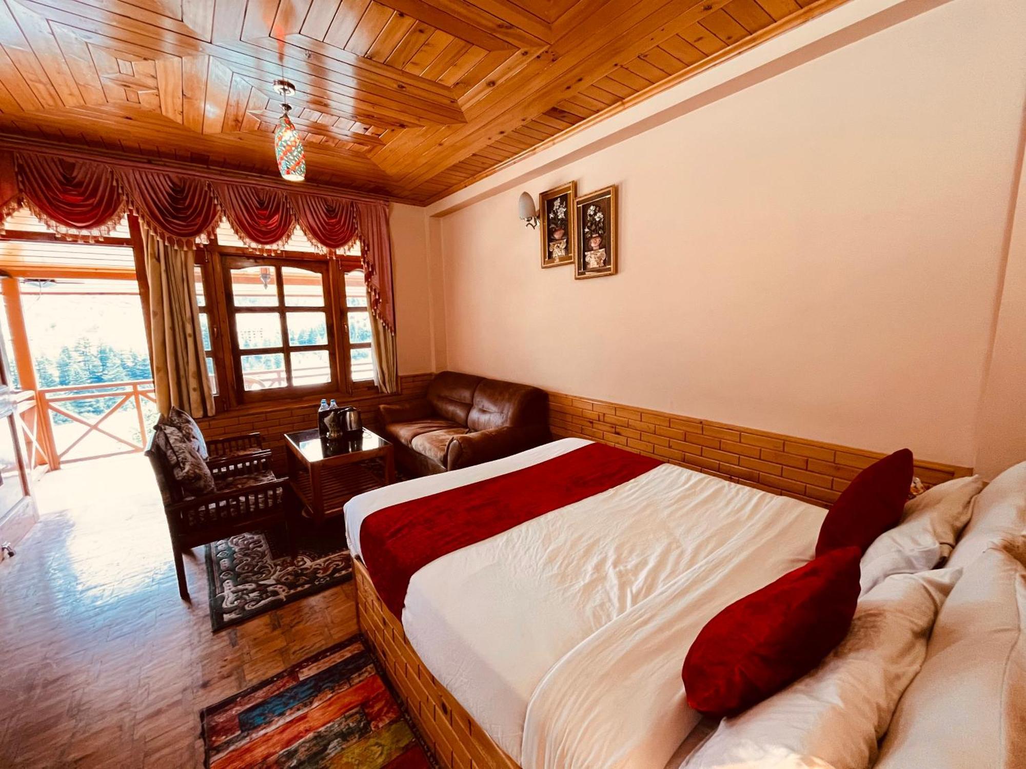 Snow Clad Riverview Hotel & Resort, Manali Exteriér fotografie